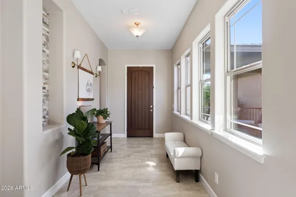 $1,139,000 | 5124 South Ponderosa Drive, Gilbert, AZ 85298