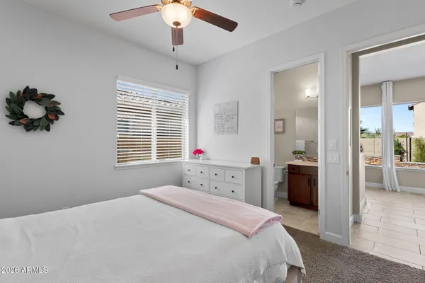 $1,139,000 | 5124 South Ponderosa Drive, Gilbert, AZ 85298