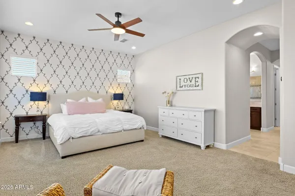 $1,139,000 | 5124 South Ponderosa Drive, Gilbert, AZ 85298
