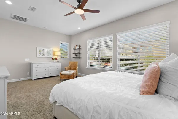$1,139,000 | 5124 South Ponderosa Drive, Gilbert, AZ 85298