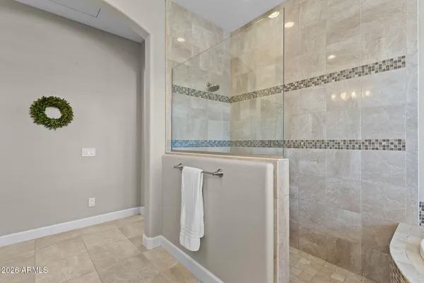$1,139,000 | 5124 South Ponderosa Drive, Gilbert, AZ 85298