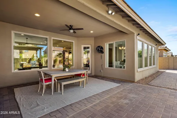 $1,139,000 | 5124 South Ponderosa Drive, Gilbert, AZ 85298