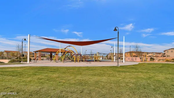 $1,139,000 | 5124 South Ponderosa Drive, Gilbert, AZ 85298
