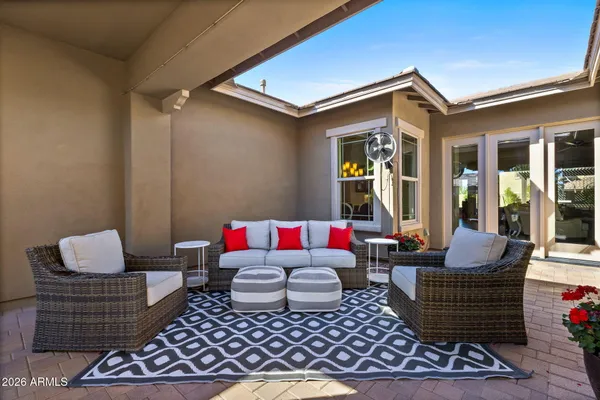 $1,139,000 | 5124 South Ponderosa Drive, Gilbert, AZ 85298