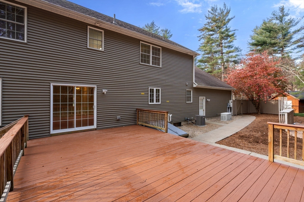 901 Shaker Road Westfield, MA 01085 - Photo 11 of 42 Gallery Image 11