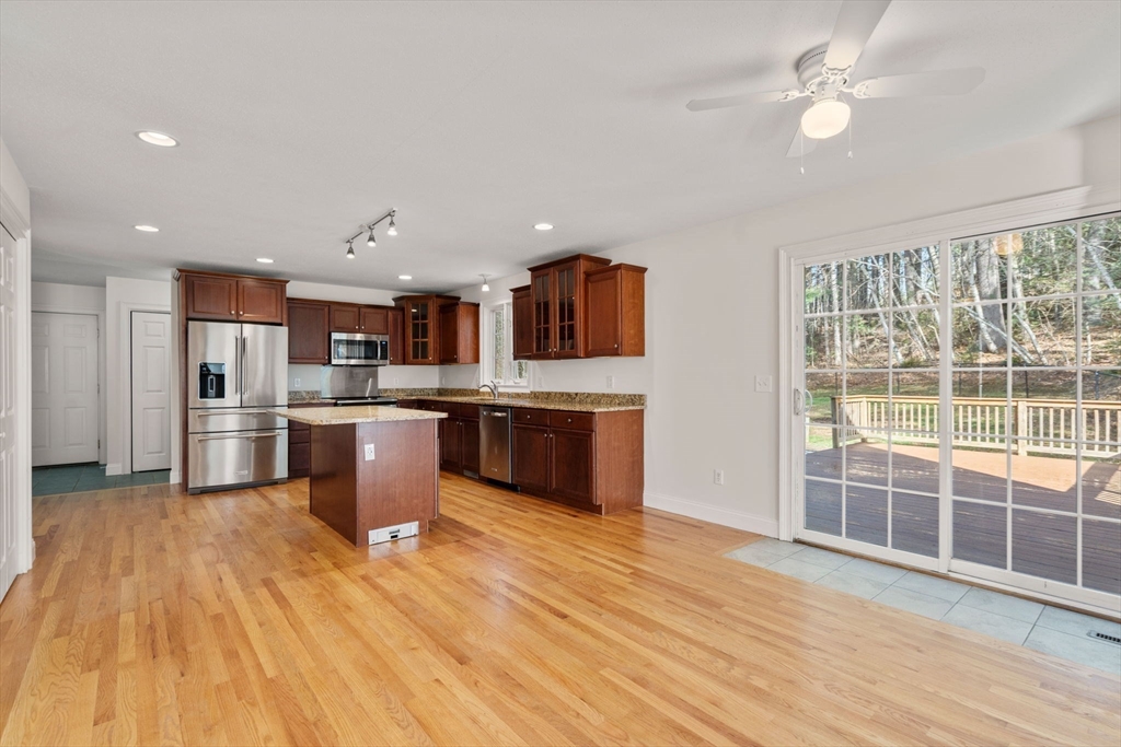 901 Shaker Road Westfield, MA 01085 - Photo 14 of 42 Gallery Image 14