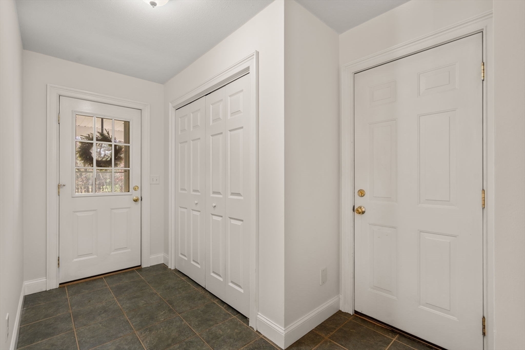 901 Shaker Road Westfield, MA 01085 - Photo 21 of 42 Gallery Image 21