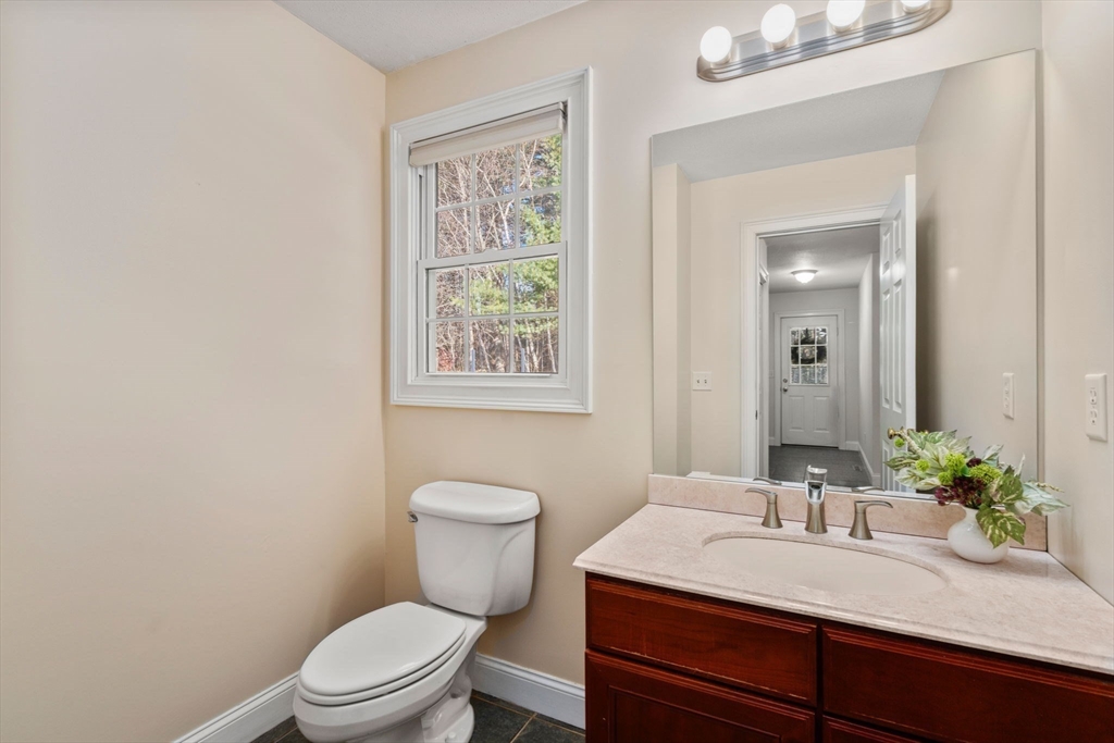 901 Shaker Road Westfield, MA 01085 - Photo 23 of 42 Gallery Image 23