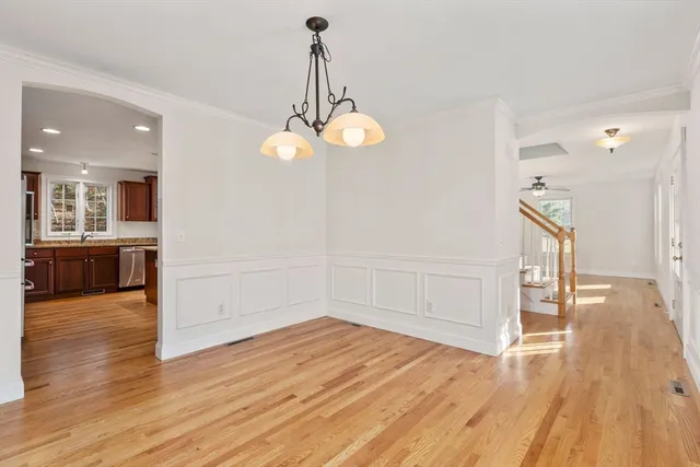 $649,900 | 901 Shaker Road, Westfield, MA 01085