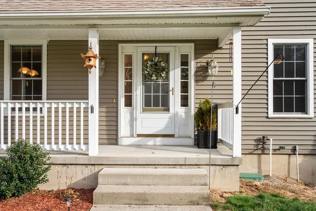 $649,900 | 901 Shaker Road, Westfield, MA 01085