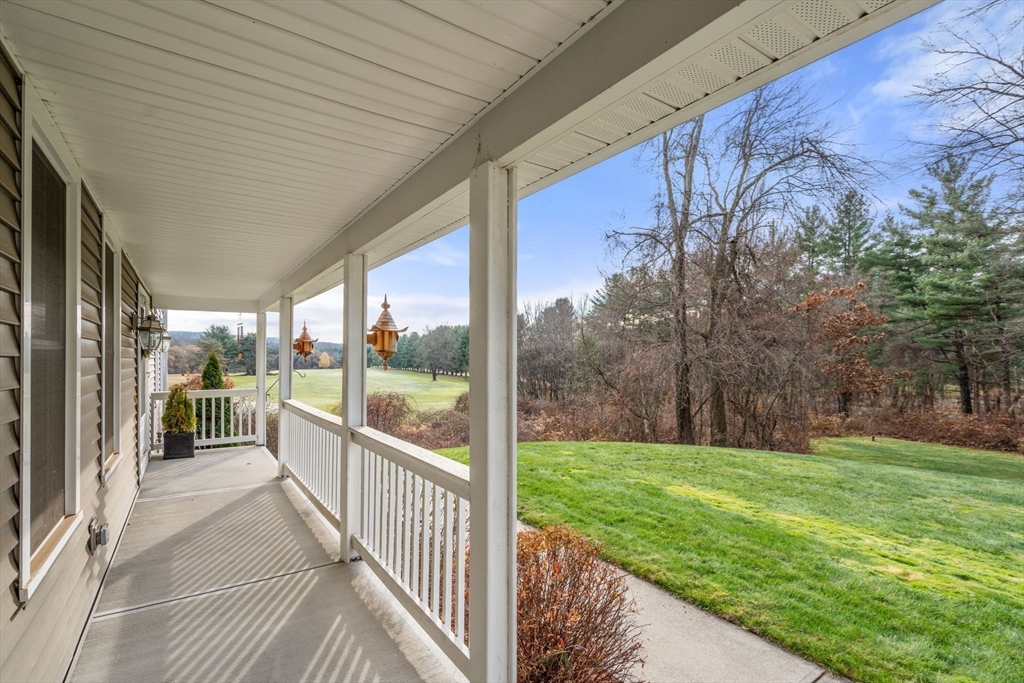 901 Shaker Road Westfield, MA 01085 - Photo 8 of 42 Gallery Image 8