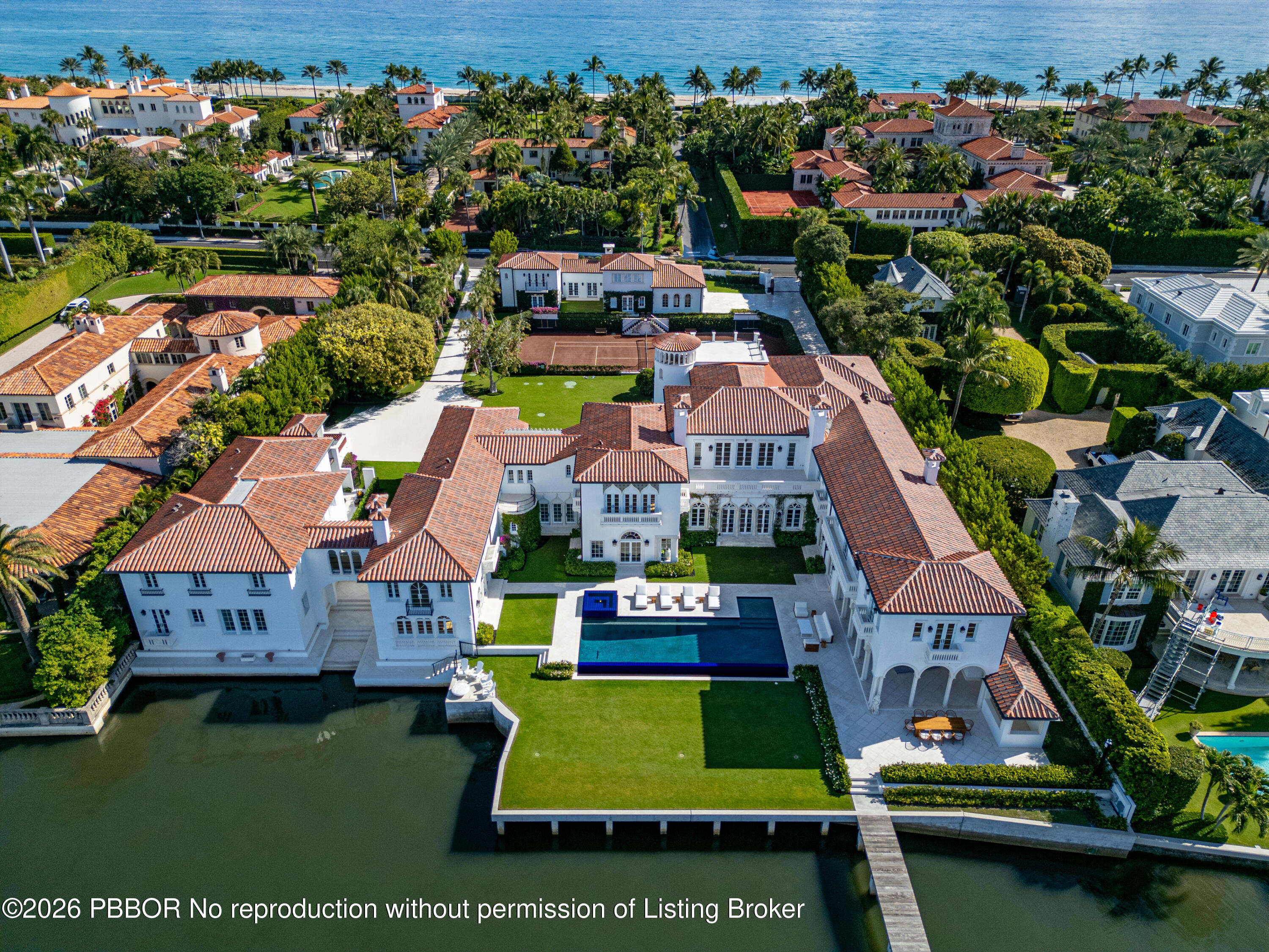 800 South County Road Palm Beach, FL 33480 - Photo 70 of 76 an aerial view of residential houses with outdoor space and swimming pool