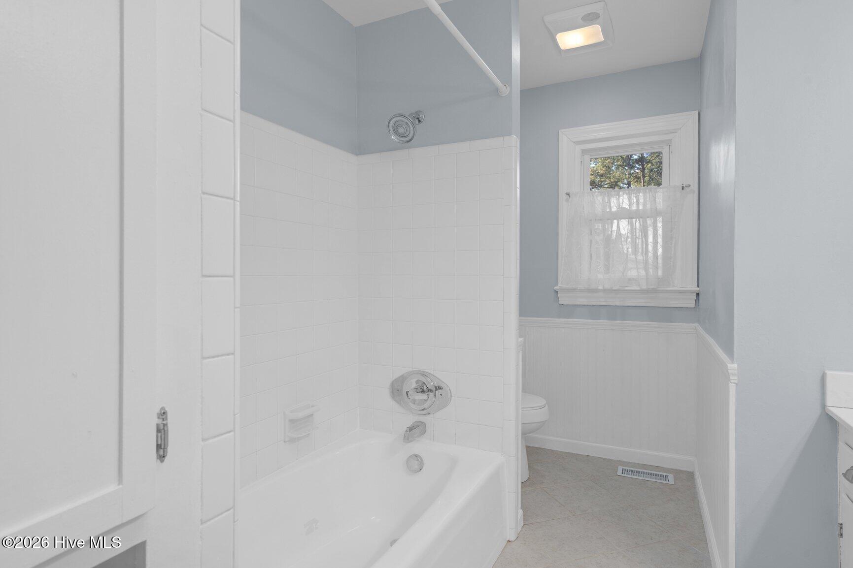 3701 Woodlawn Road Rocky Mount, NC 27804 - Photo 23 of 40 Large Full Guest Bath