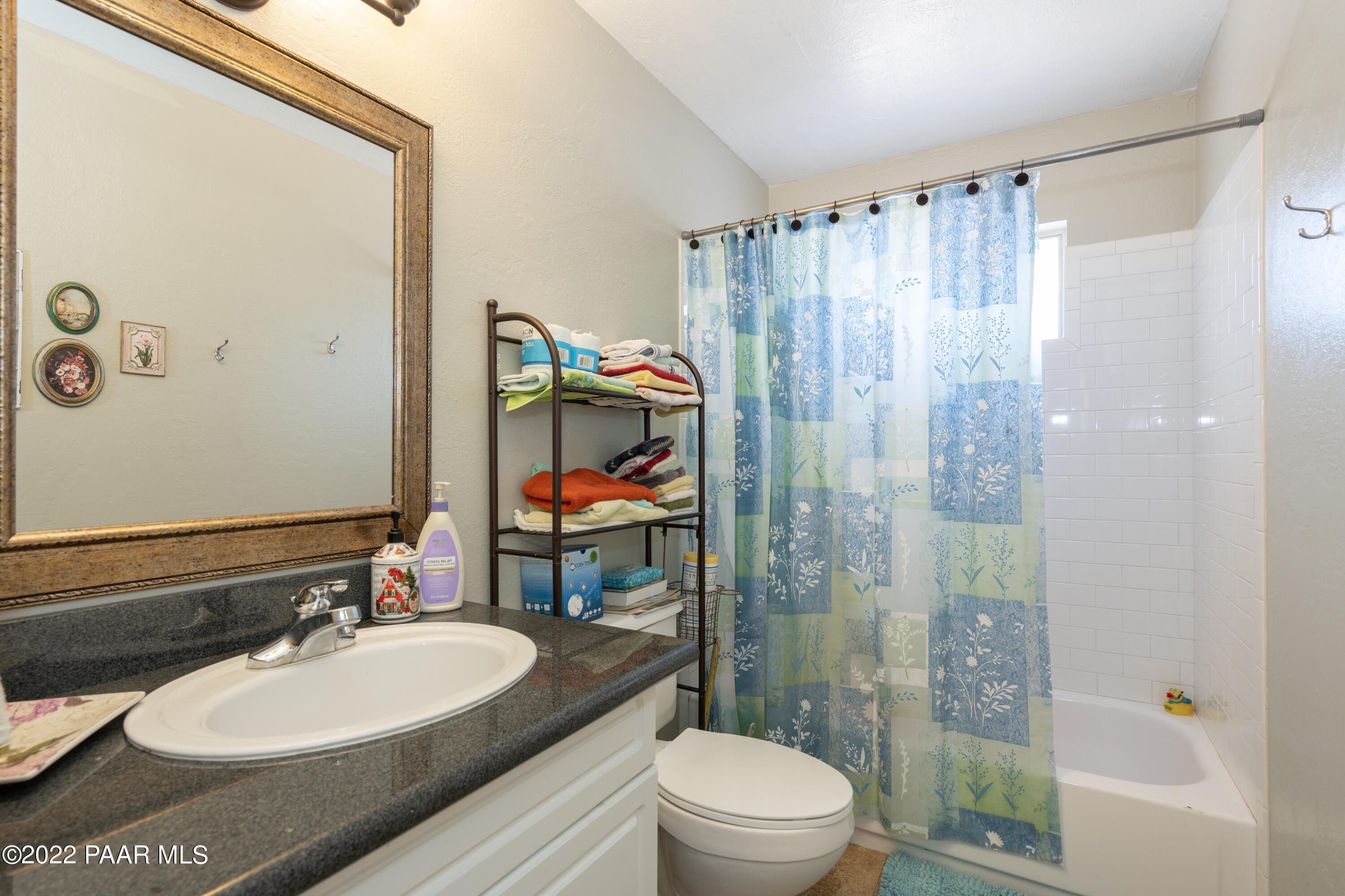 5441 North Long Rifle Road Prescott Valley, AZ 86314 - Photo 17 of 38 DSC01263