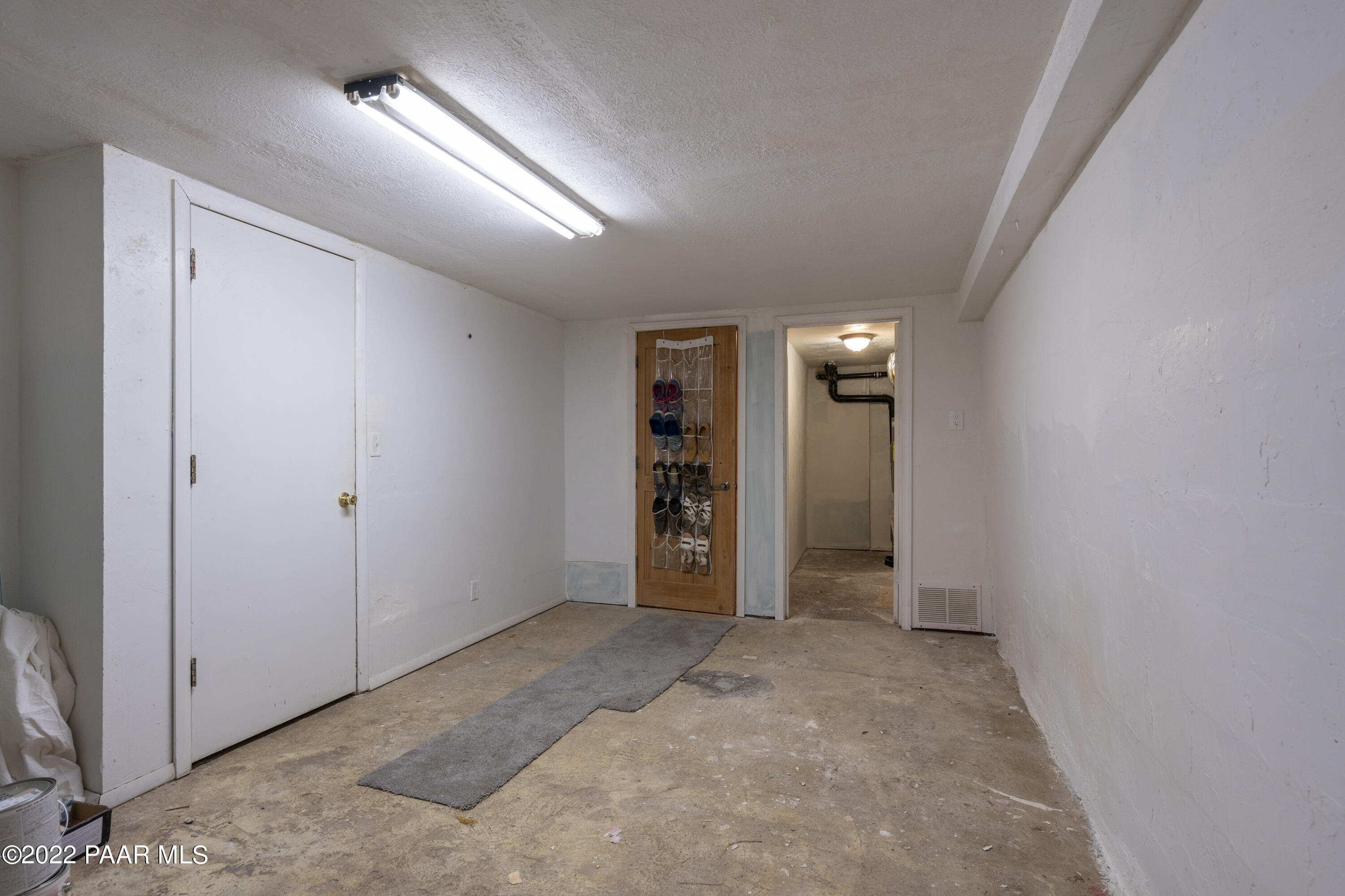 5441 North Long Rifle Road Prescott Valley, AZ 86314 - Photo 28 of 38 DSC01283