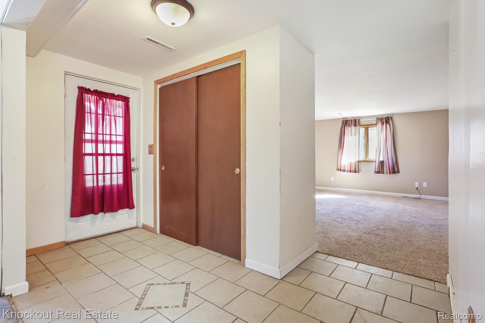 8201 Ormes Road Vassar, MI 48768 - Photo 4 of 29 8201 Ormes Vassar-6.jpg