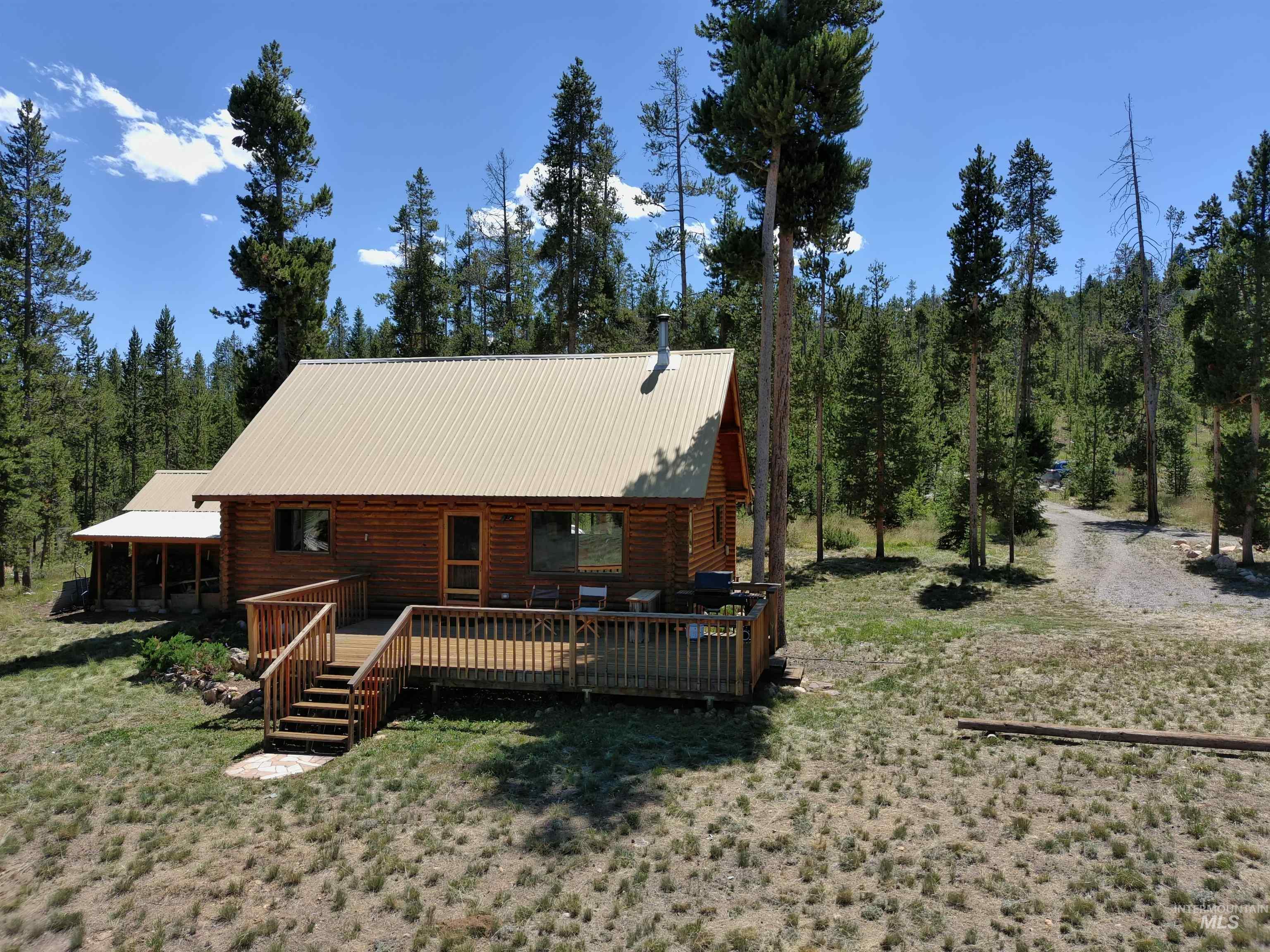 35 Sawtooth Way Stanley, ID 83278 - Photo 32 of 36