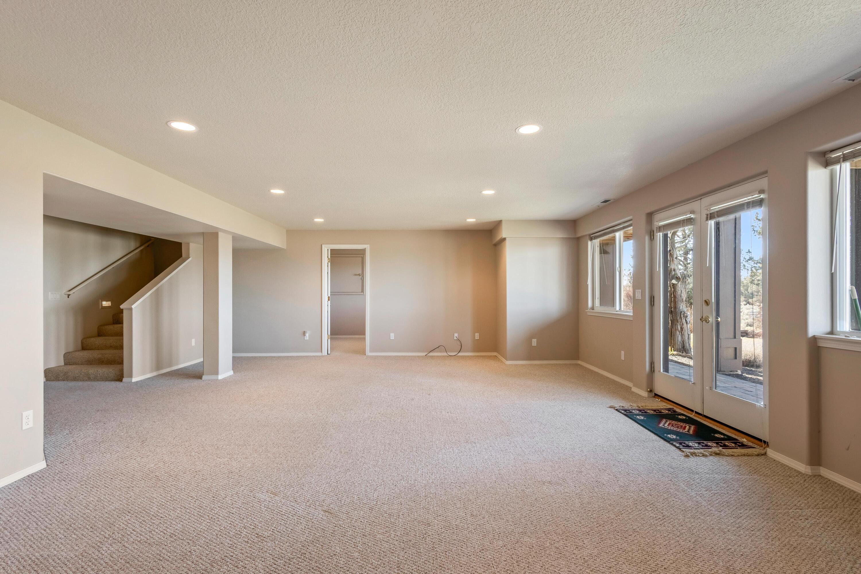 1164 Southwest Parrish Lane Powell Butte, OR 97753 - Photo 37 of 54 33