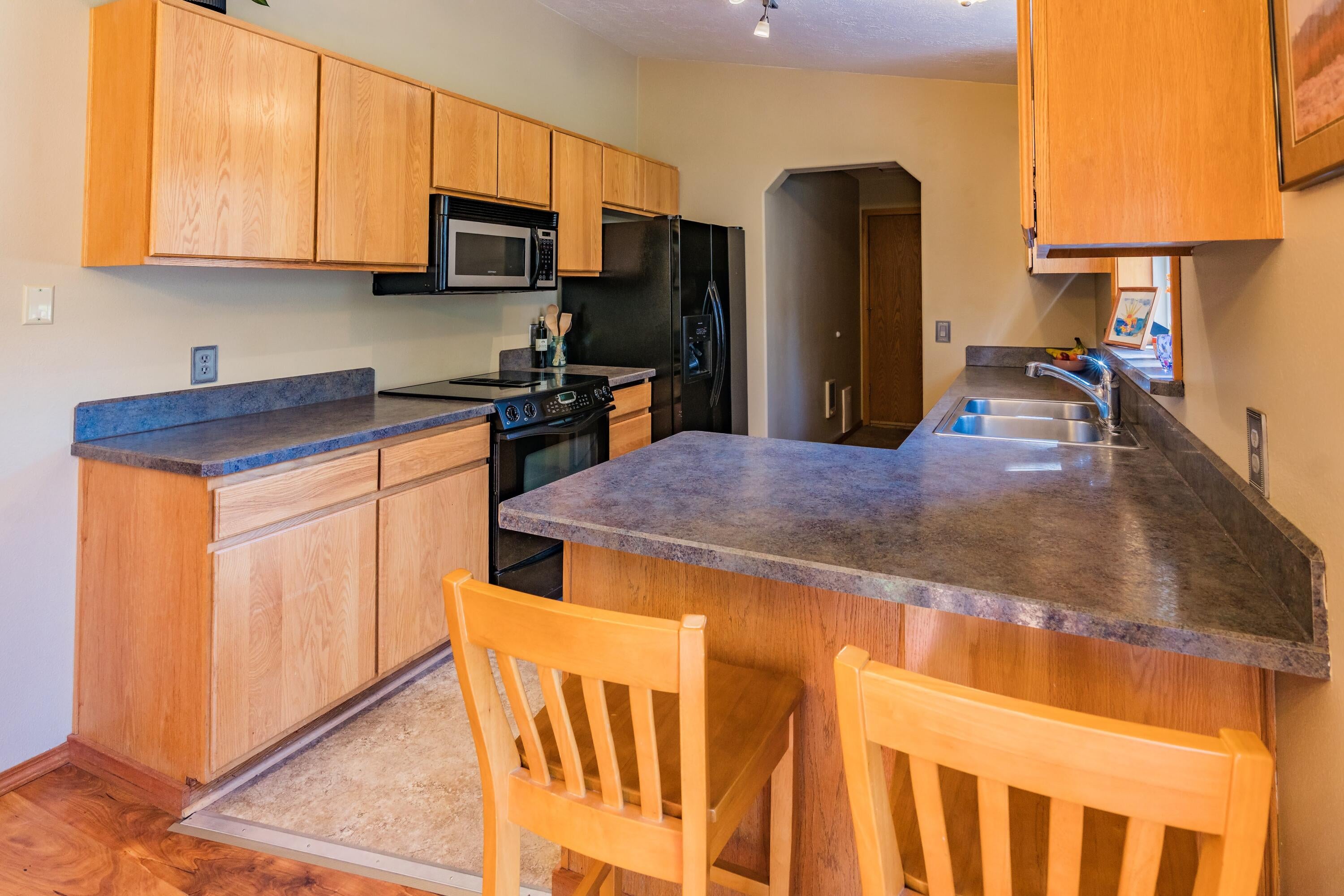 59965 Navajo Road Bend, OR 97702 - Photo 13 of 27 DSC06806-HDR