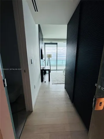 $4,100,000 | 900 Biscayne Boulevard, Unit 6207, Miami, FL 33132