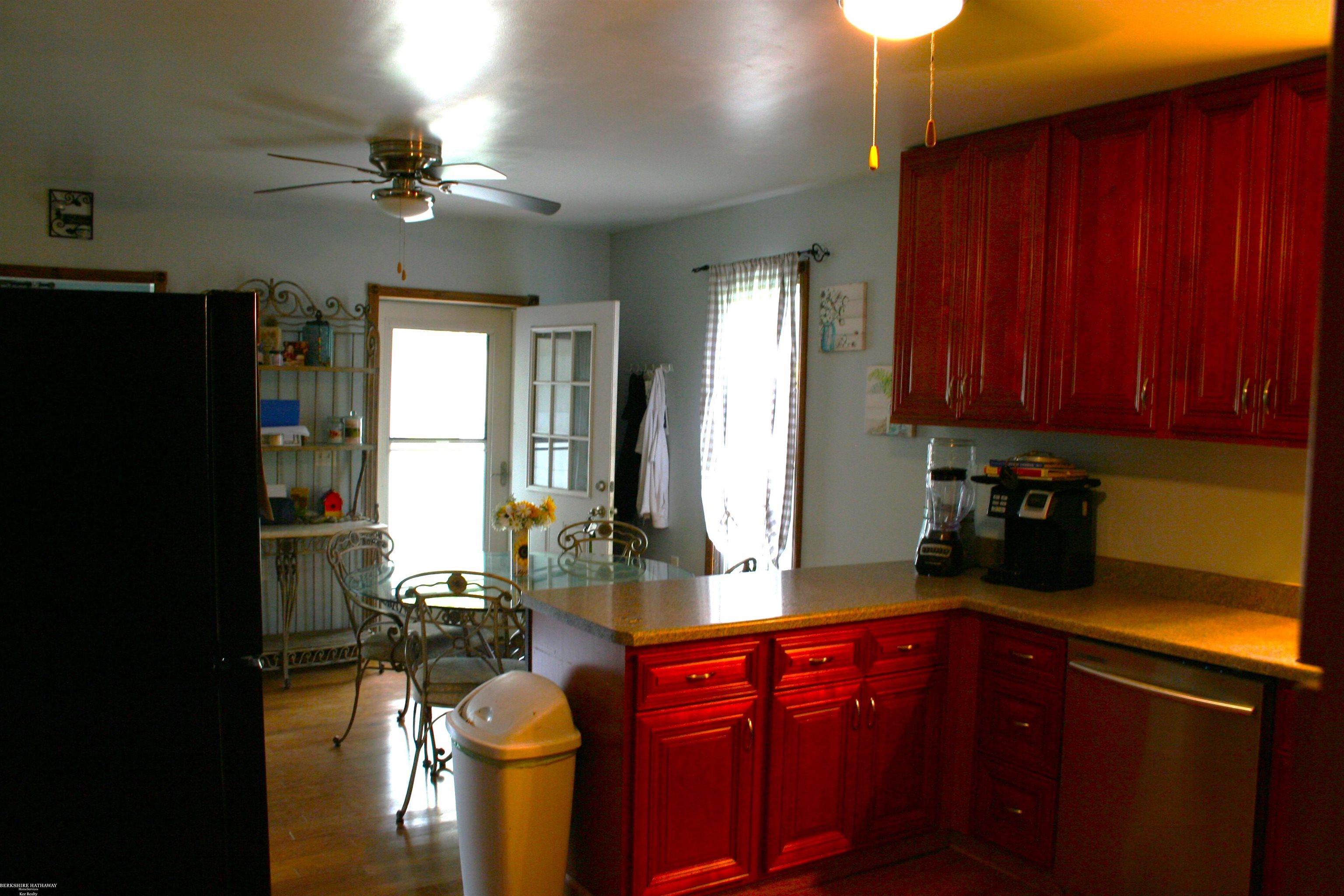 7775 Bluebush Road Maybee, MI 48159 - Photo 8 of 24