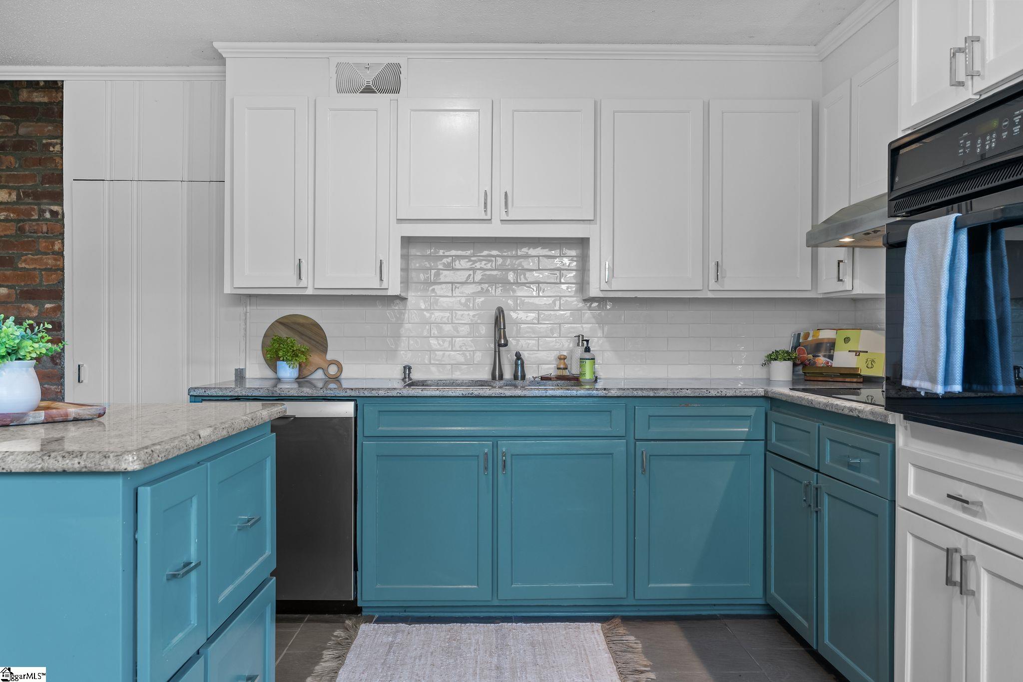 192 Keith Drive Greenville, SC 29607 - Photo 16 of 42