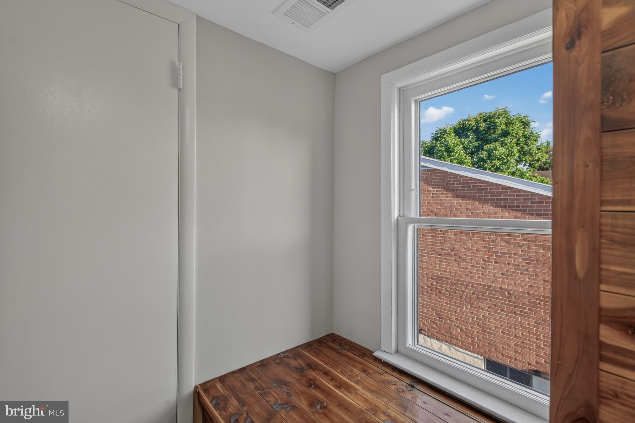 620 North Maple Avenue Brunswick, MD 21716 - Photo 36 of 55