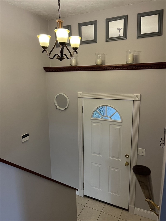 9 A Ansonia Road, Unit 9A Worcester, MA 01605 - Photo 3 of 12