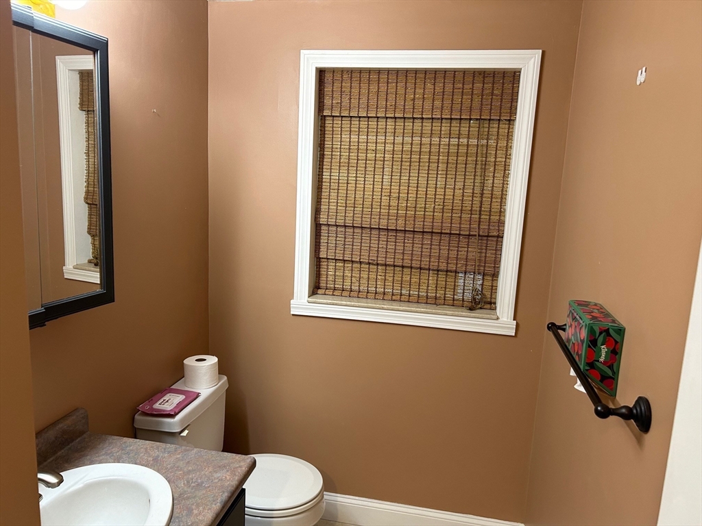 9 A Ansonia Road, Unit 9A Worcester, MA 01605 - Photo 6 of 12