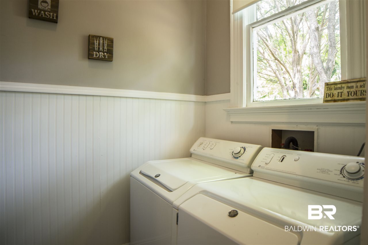 134 Margaret Street Mobile, AL 36607 - Photo 20 of 41