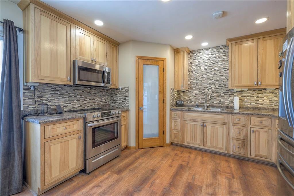 402 Prairie Lane Belton, MO 64012 - Photo 17 of 26