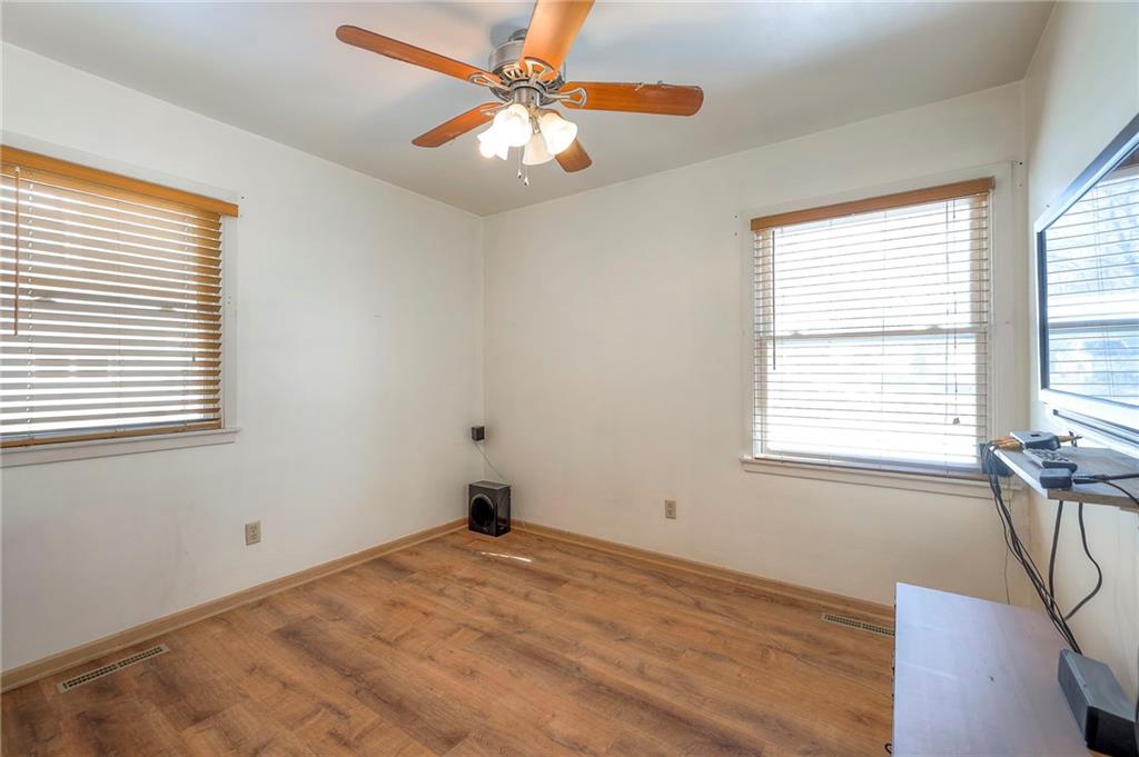 402 Prairie Lane Belton, MO 64012 - Photo 20 of 26