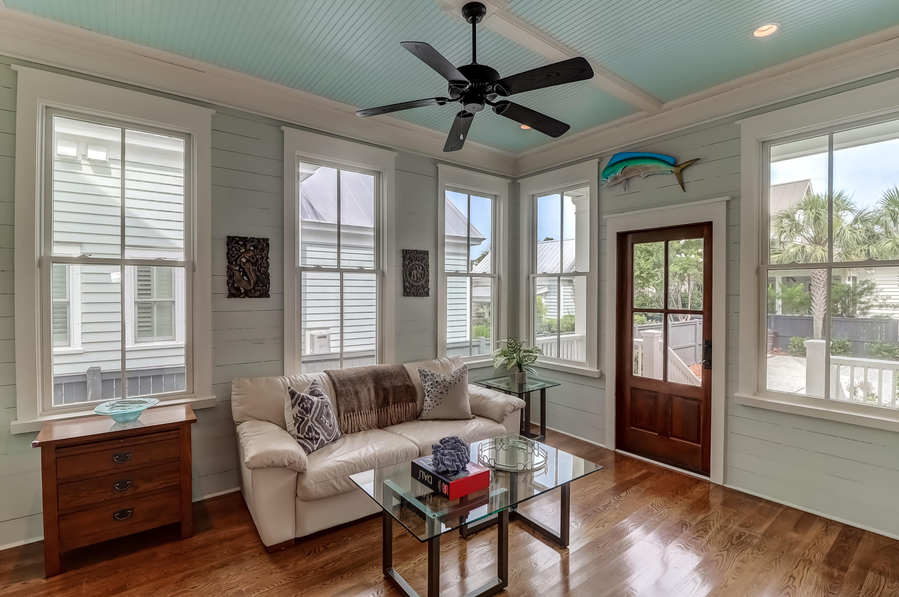 8 Perseverance Street Mount Pleasant, SC 29464 - Photo 16 of 46 Sunroom