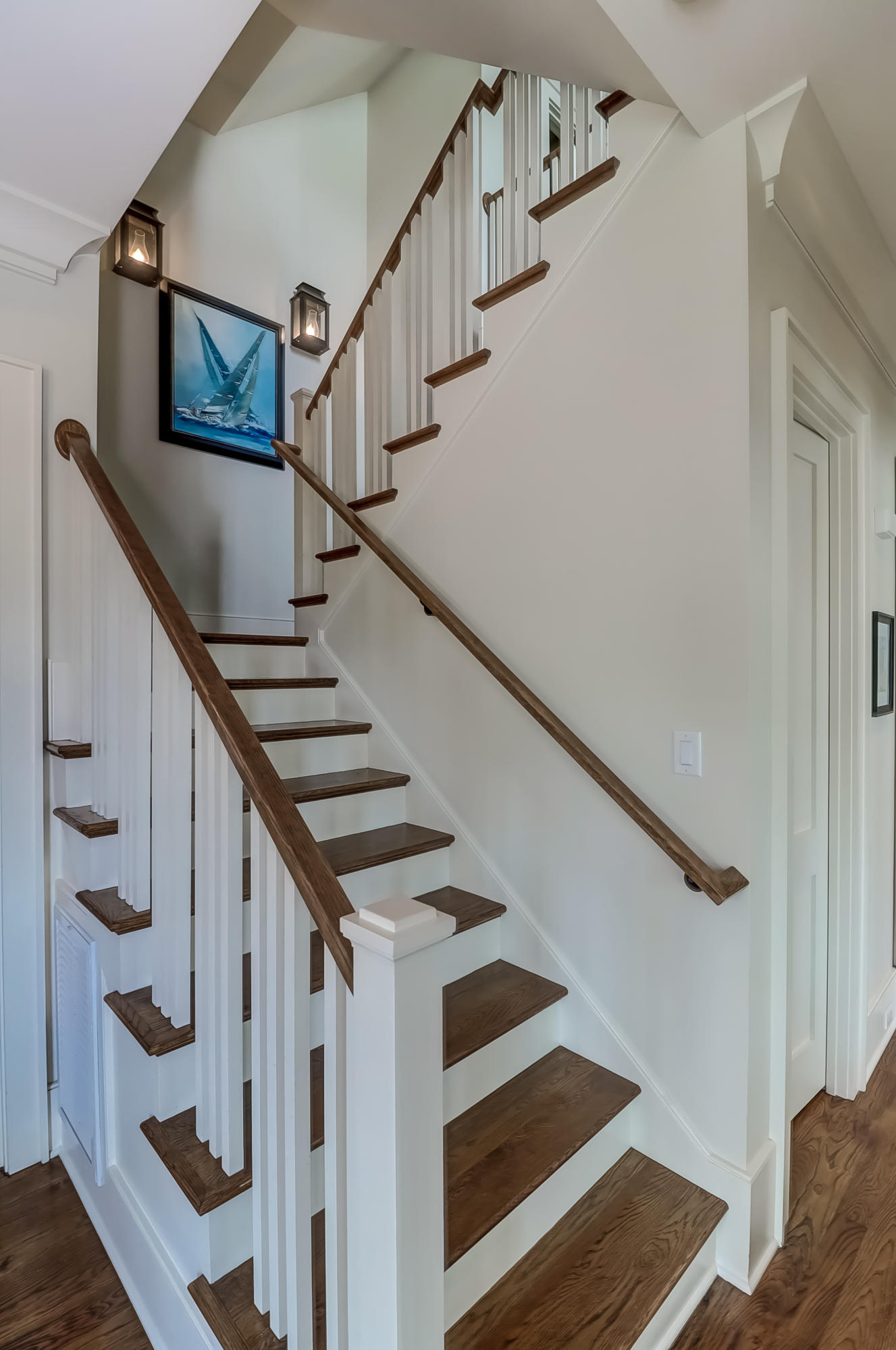 8 Perseverance Street Mount Pleasant, SC 29464 - Photo 29 of 46 Stairwell