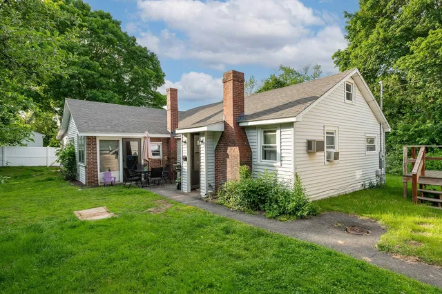 $478,000 | 3 Dodge Street, Rochester, NH 03867