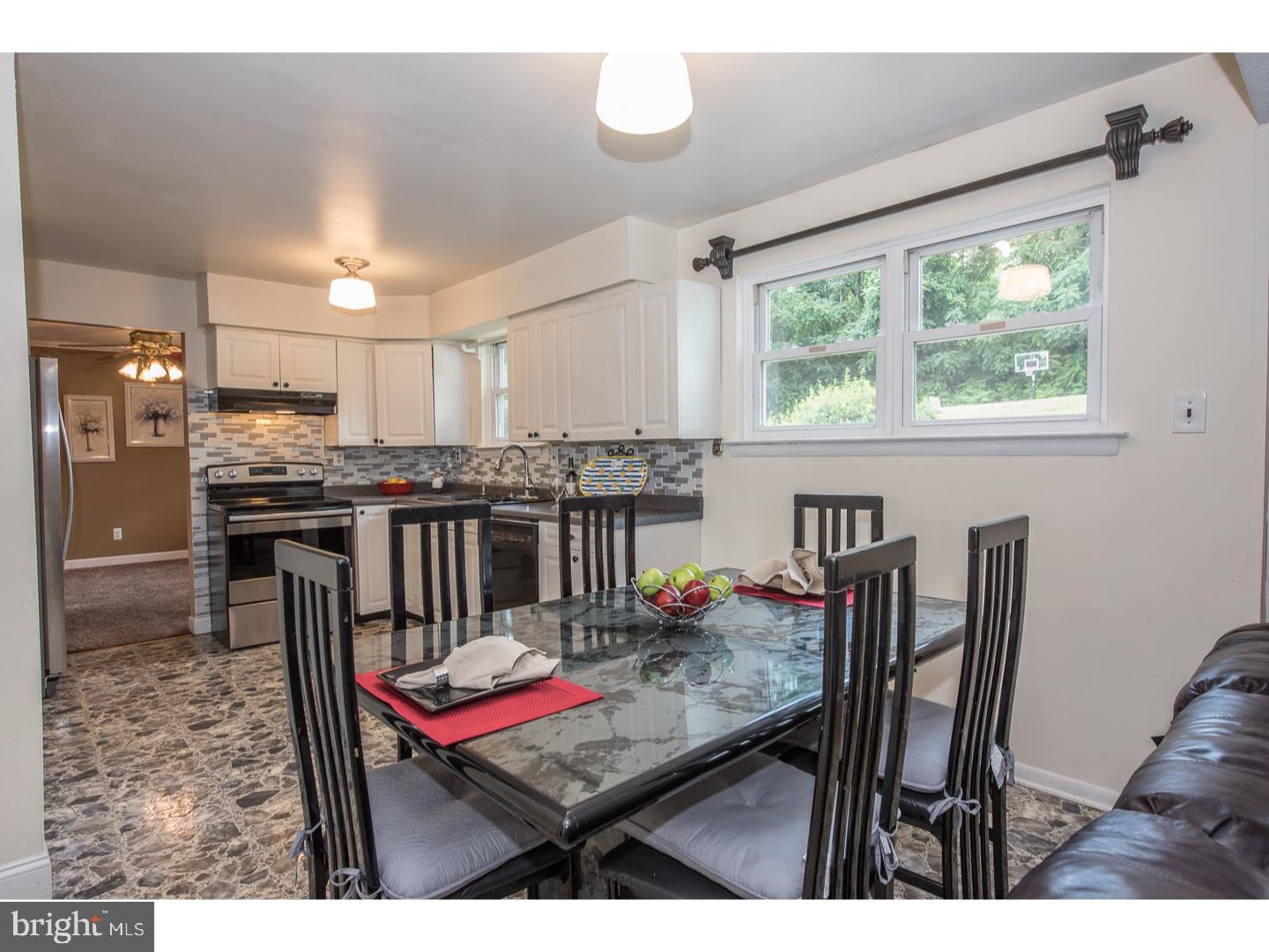 201 Bridge Road Boothwyn, PA 19061 - Photo 8 of 25 Kitchen
