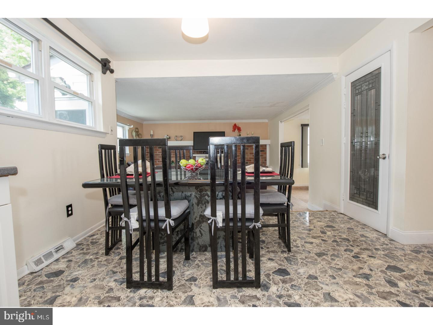 201 Bridge Road Boothwyn, PA 19061 - Photo 9 of 25 Breakfast Room