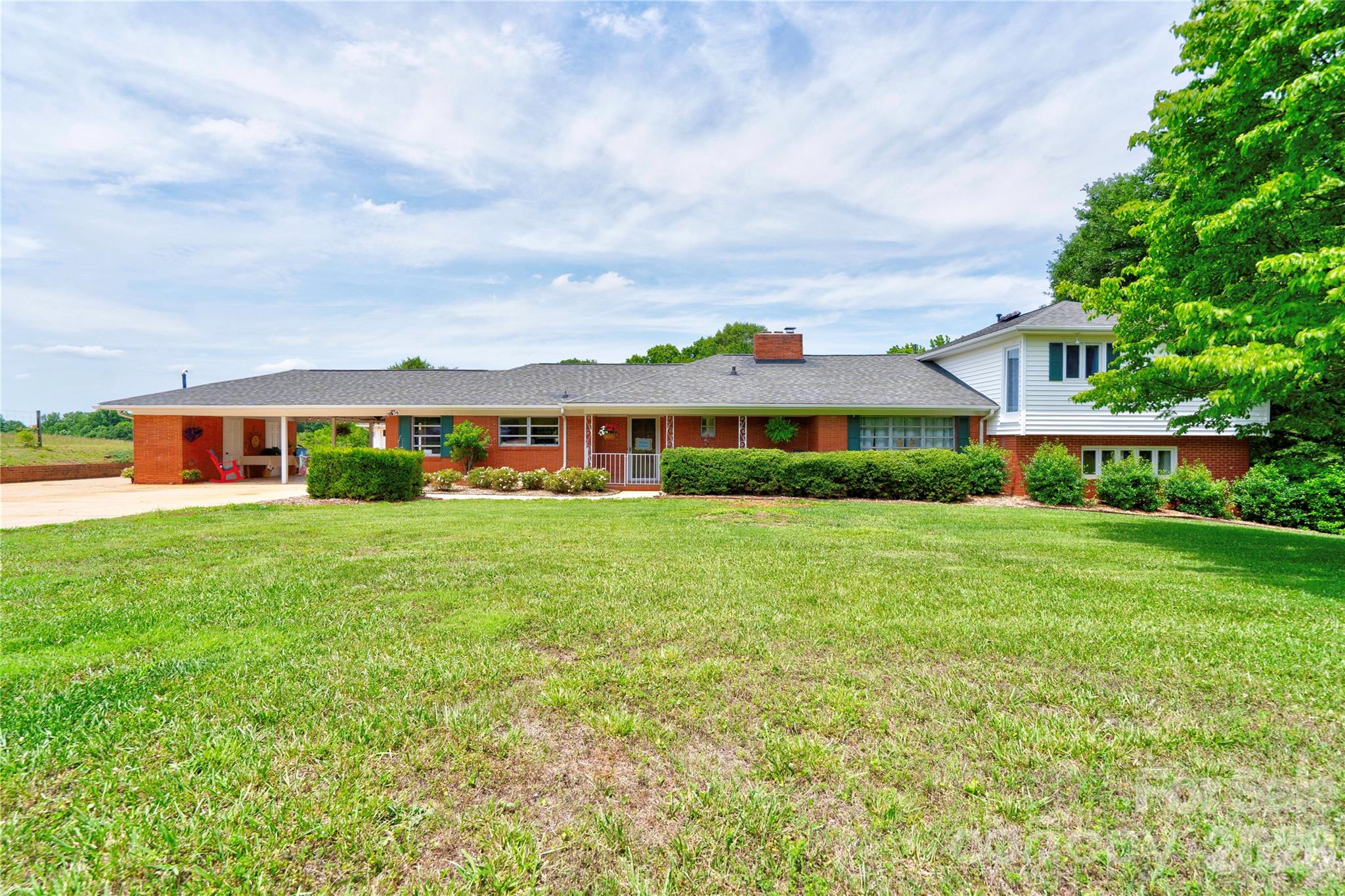 823 Botts Road Shelby, NC 28150 - Photo 1 of 47 Gallery Image 1