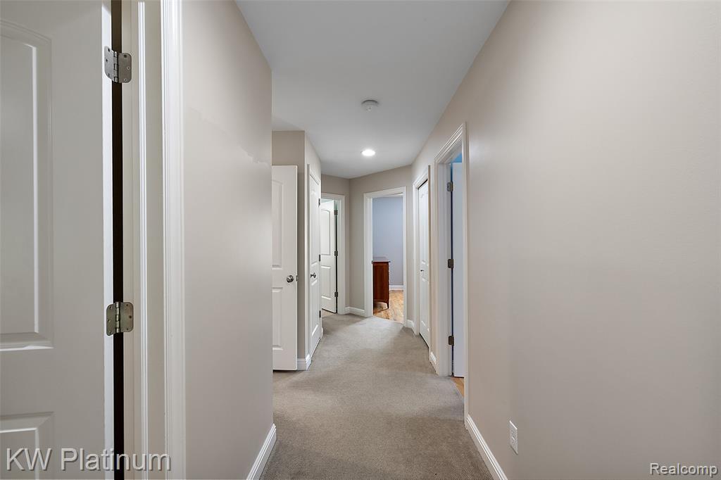691 Lake Ridge Road Rochester Hills, MI 48307 - Photo 38 of 90