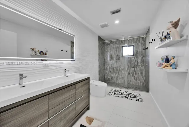 $12,000 | 1117 Alberca Street, Coral Gables, FL 33134