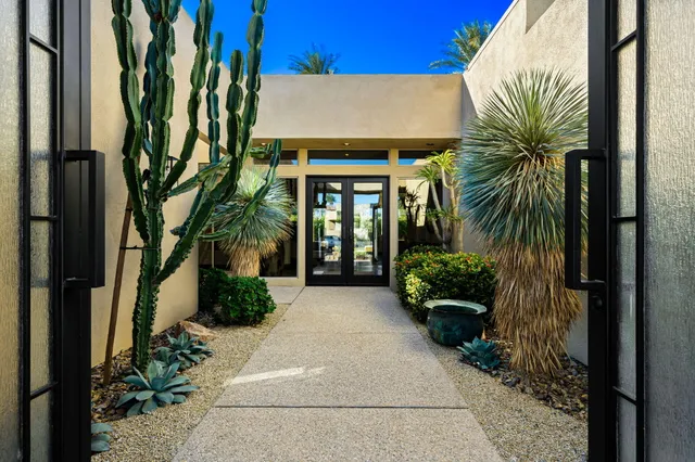 $2,580,000 | 103 Waterford Circle, Rancho Mirage, CA 92270