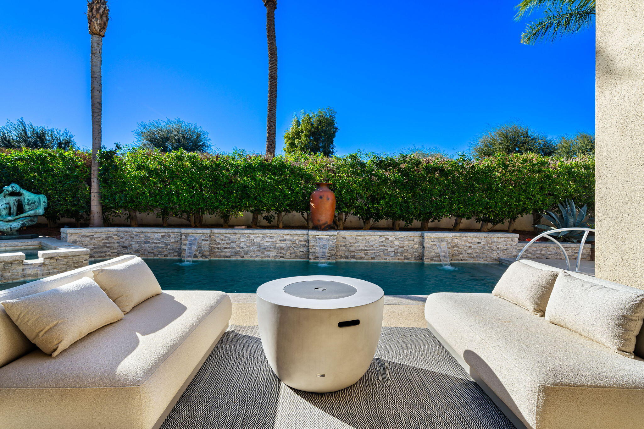 103 Waterford Circle Rancho Mirage, CA 92270 - Photo 24 of 44 a view of a couches in a patio