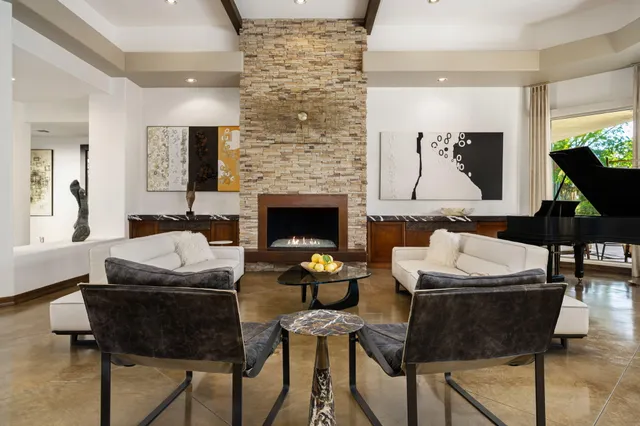 $2,580,000 | 103 Waterford Circle, Rancho Mirage, CA 92270