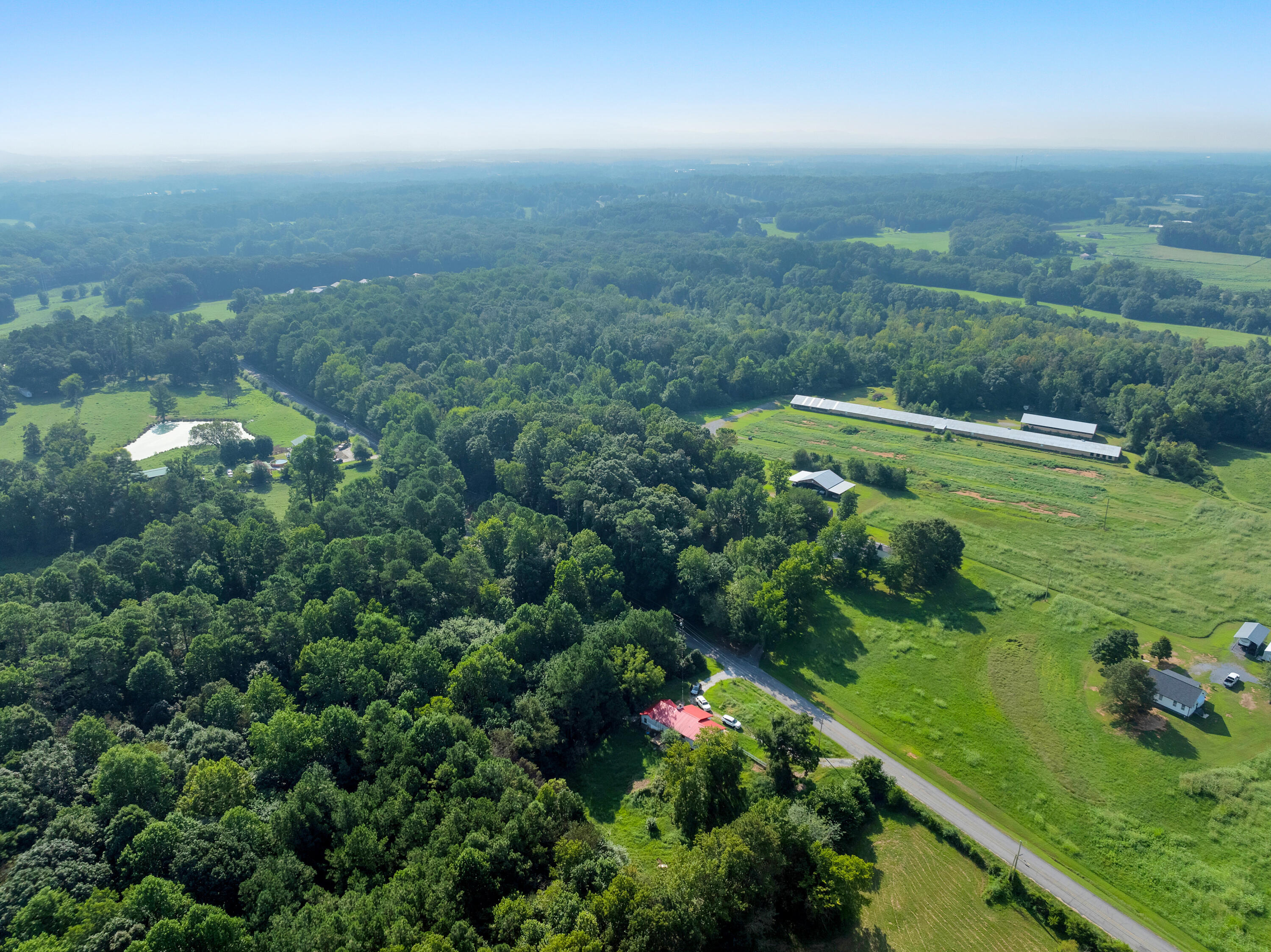 5111 Mark Brown Road Northeast Dalton, GA 30721 - Photo 5 of 26 5111-Mark-Browd-Rd-NE-High-Res-Photos-5