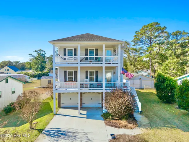 $679,900 | 1124 Park Road Southwest, Sunset Beach, NC 28468