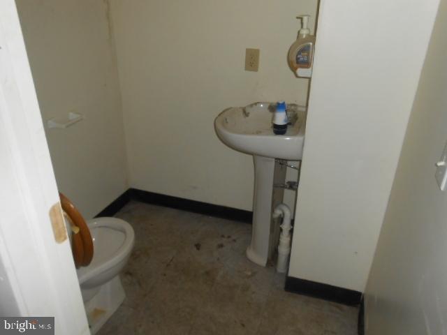 461 Charles Road Lancaster, PA 17603 - Photo 13 of 14 Gallery Image 13