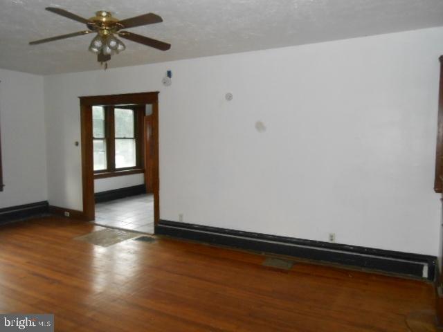 461 Charles Road Lancaster, PA 17603 - Photo 6 of 14 Gallery Image 6