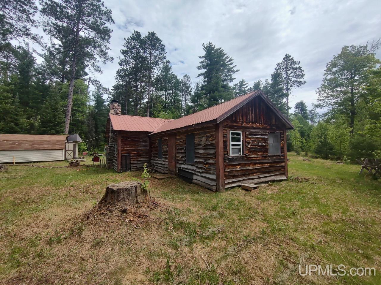 184 Marten Lake Road Iron River, MI 49935 - Photo 8 of 25