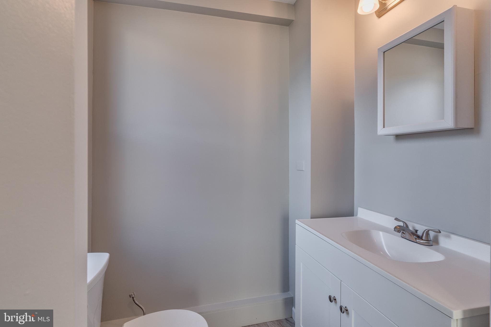 46 West Front Street Bridgeport, PA 19405 - Photo 9 of 20