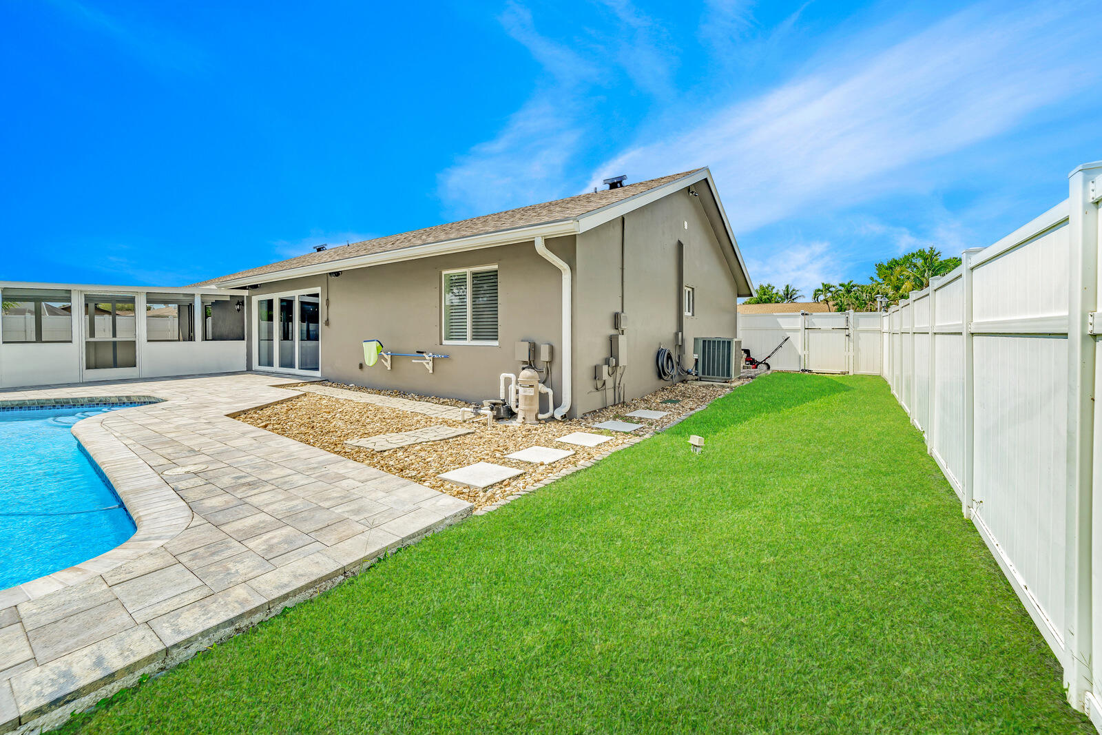 19576 Liberty Road Boca Raton, FL 33434 - Photo 43 of 62 41-19576 Liberty Rd-046